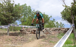 *رکابزن کازرونی قهرمان رقابت&zwnj;های بین&zwnj;المللی دوچرخه&zwnj;سواری کوهستان ژئوپارک ارس*  &nbsp;