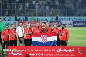 برانکو ایوانکوویچ با دستیاران پرسپولیسی در الاهلی