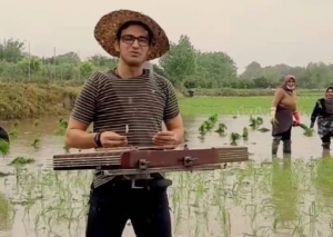 شادی یک انتخاب است